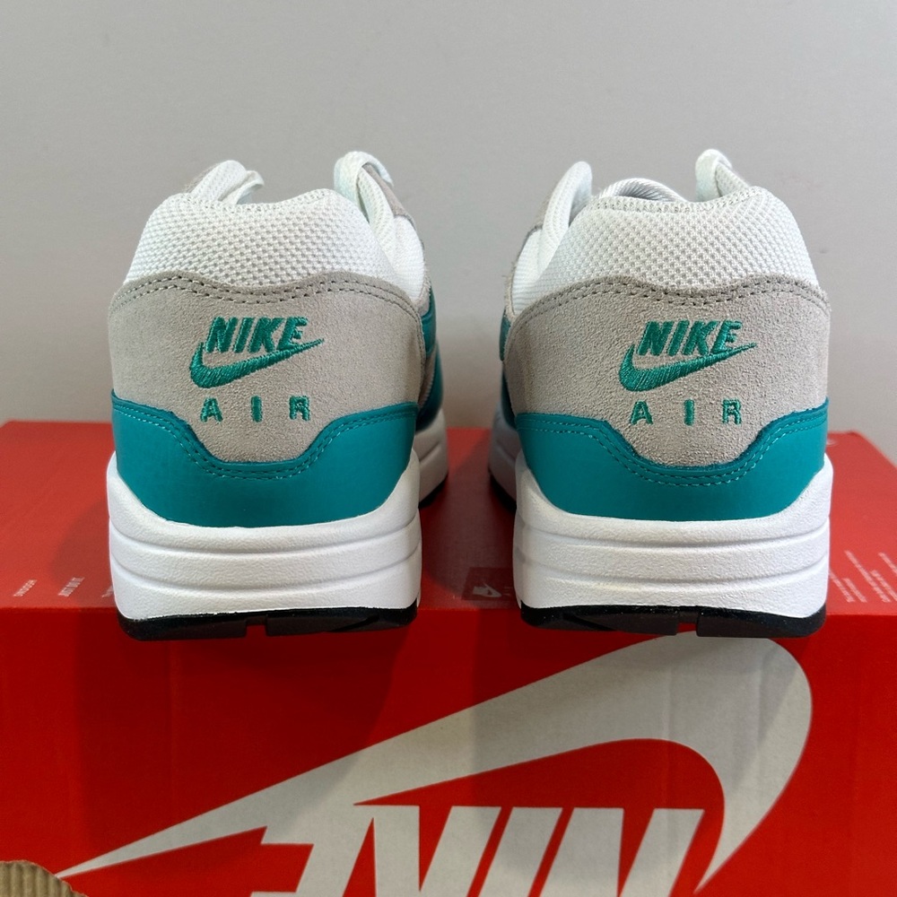 Nike Air Max 1 - Picture 3 of 14